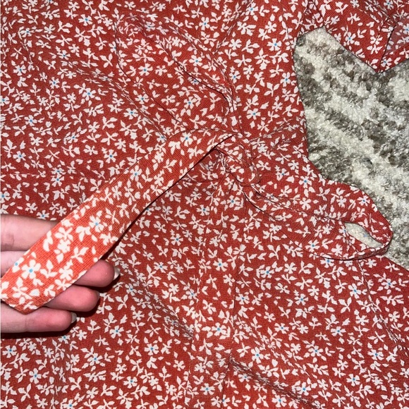 Floral Blouse - Picture 2 of 3